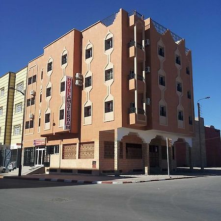 Hotel Amsterdam 우아르자자테 외부 사진